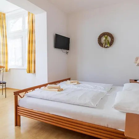 9 Eden * Остзебад Бинц