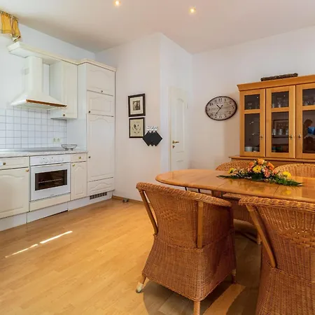 9 Eden Апартаменты *